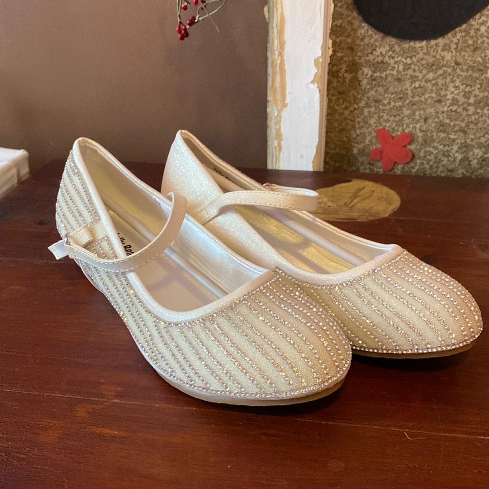 Girls white rhinestone shoes